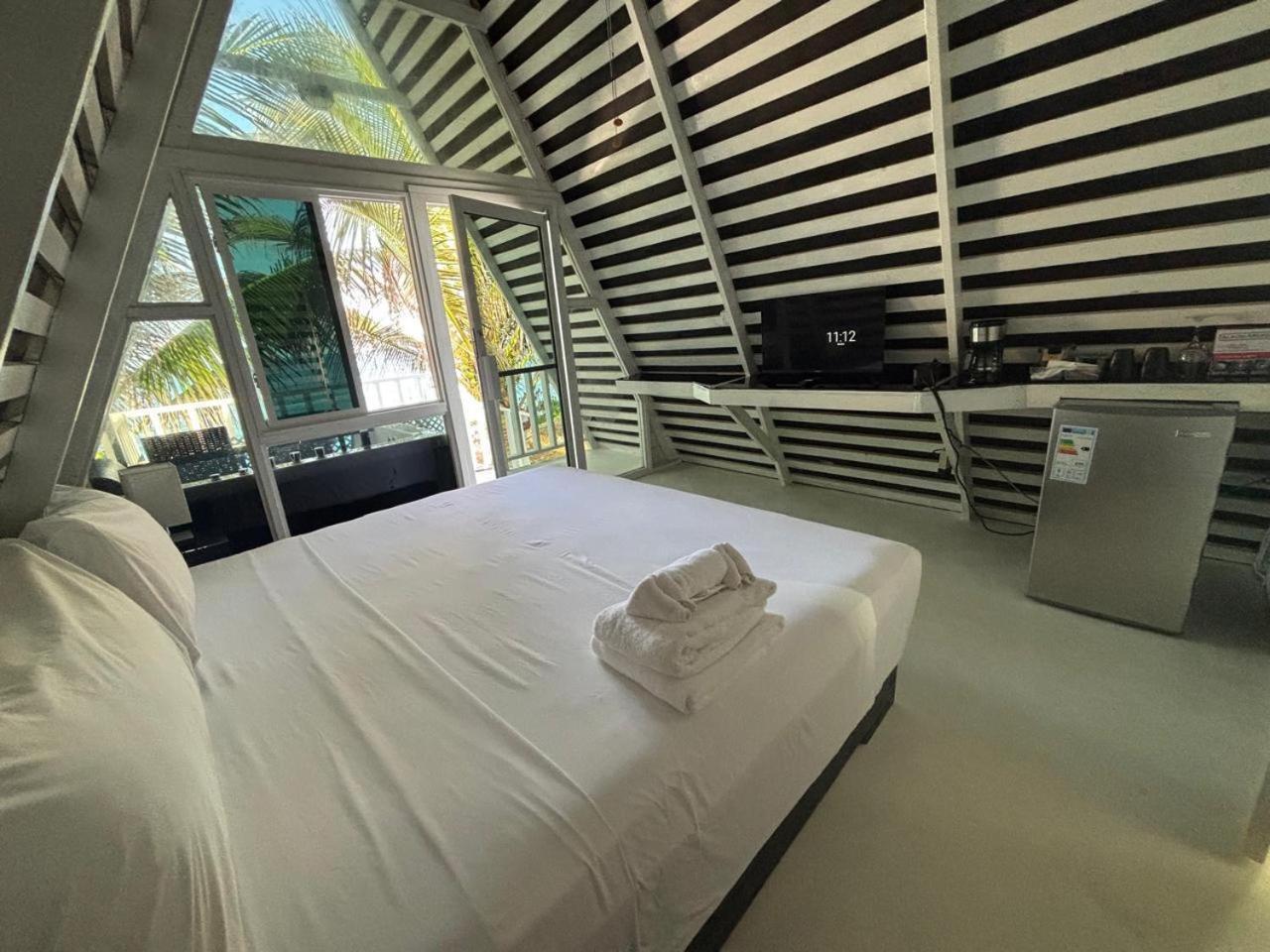 The Sea Cliff Hotel Resort & Spa Port Antonio Eksteriør billede
